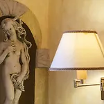 Barrett Hotel