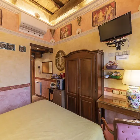 Hotel Barrett 3*